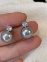 Grey & White pearl classic delicate earrings