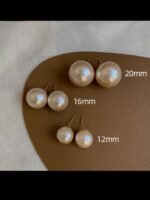 Cute giant pearl earrings