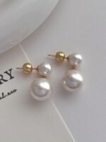 Elegant double pearl earrings