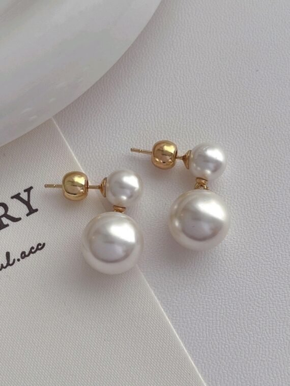 Elegant double pearl earrings