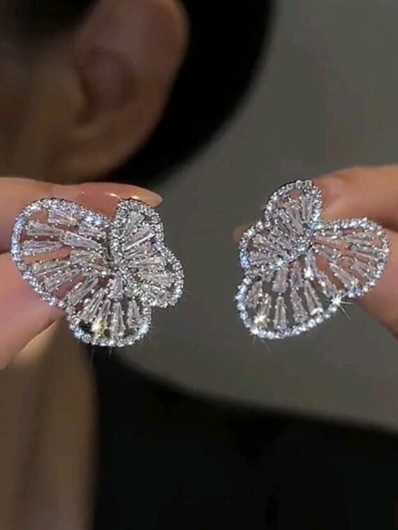 Butterfly two-way earrings